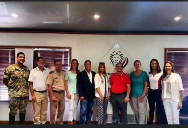 Miembros de Comisión Adiestramiento y el Pte de Fedepa , visita al Presidente del COP Camilo Perez López Moreira